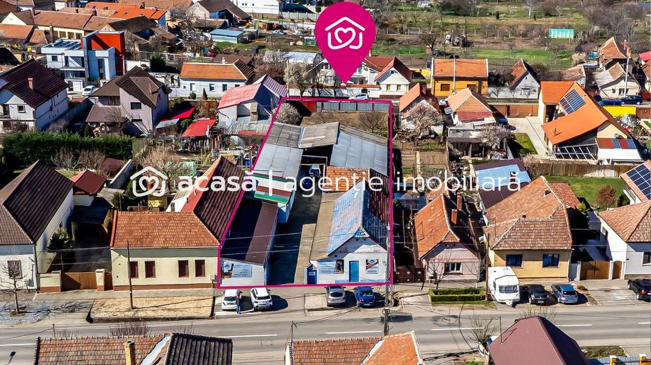 Două fronturi stradale, 1.358 mp teren, Aradul Nou - Poză 1