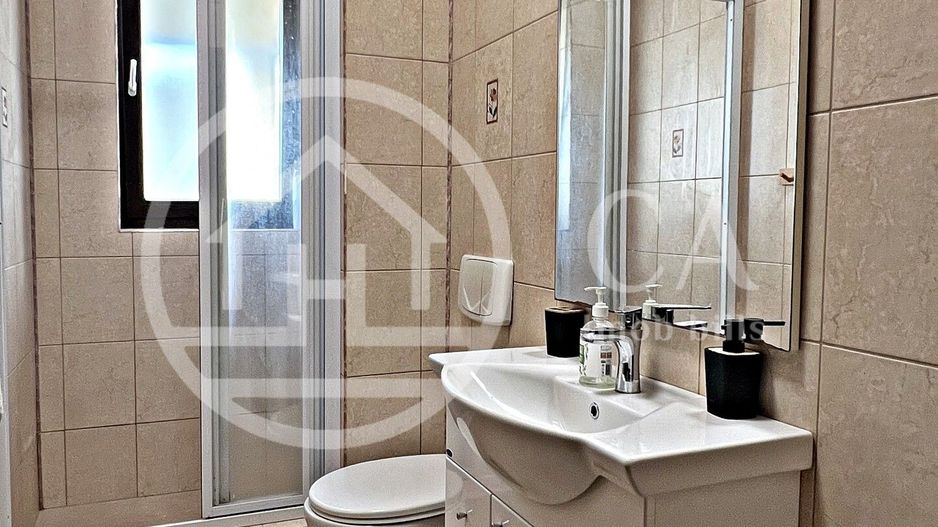 Casa cu 7 camere de inchiriat in zona Georghe Doja, Oradea - Poză 12