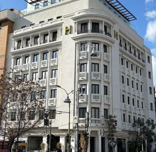 Apartament 2 camere în H Victoriei 139, design interbelic şi finisaje de lux - Poză 2