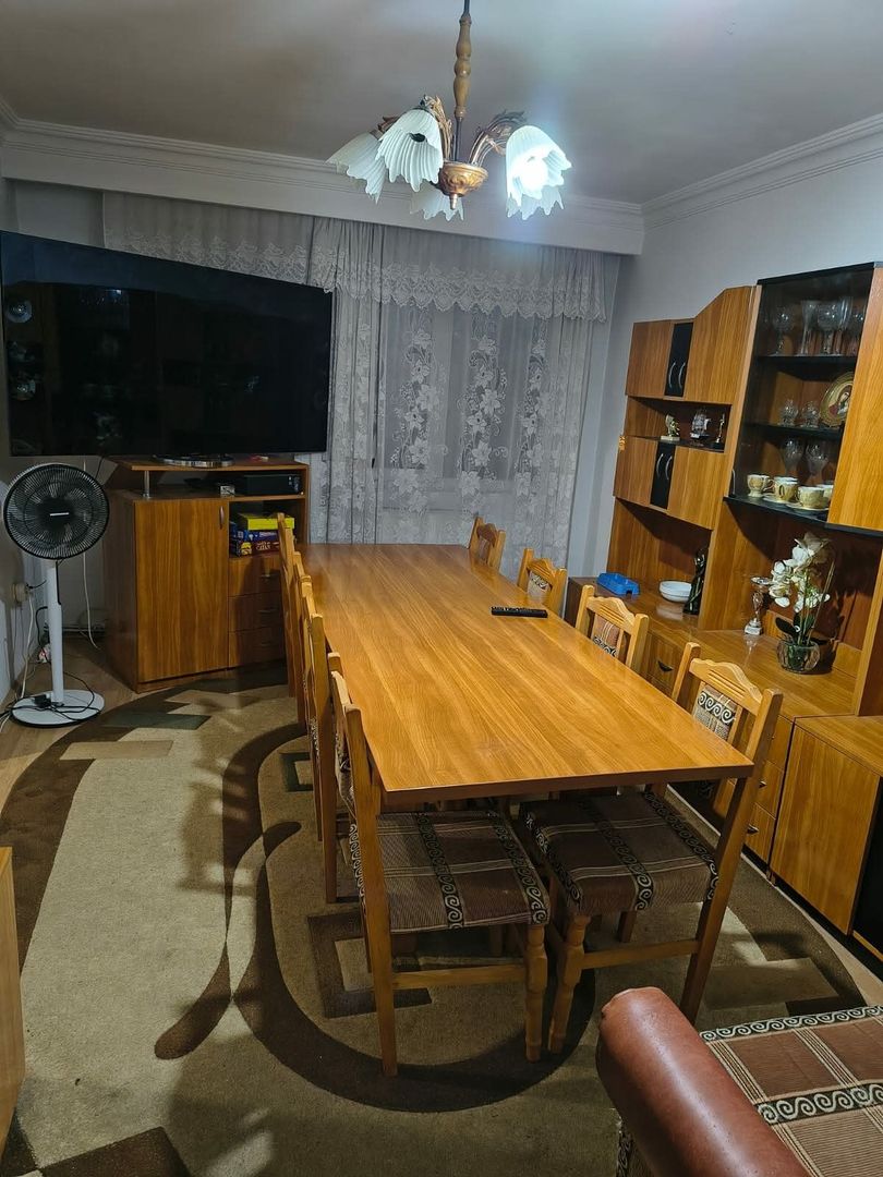 Apartament cu 4 camere, etaj 3, VASLUI zona CENTRU - DONICI; - Poză 2