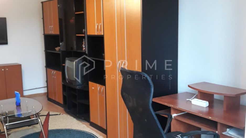 inchiriez apartament 2 camere Strada Muncii - Poză 2