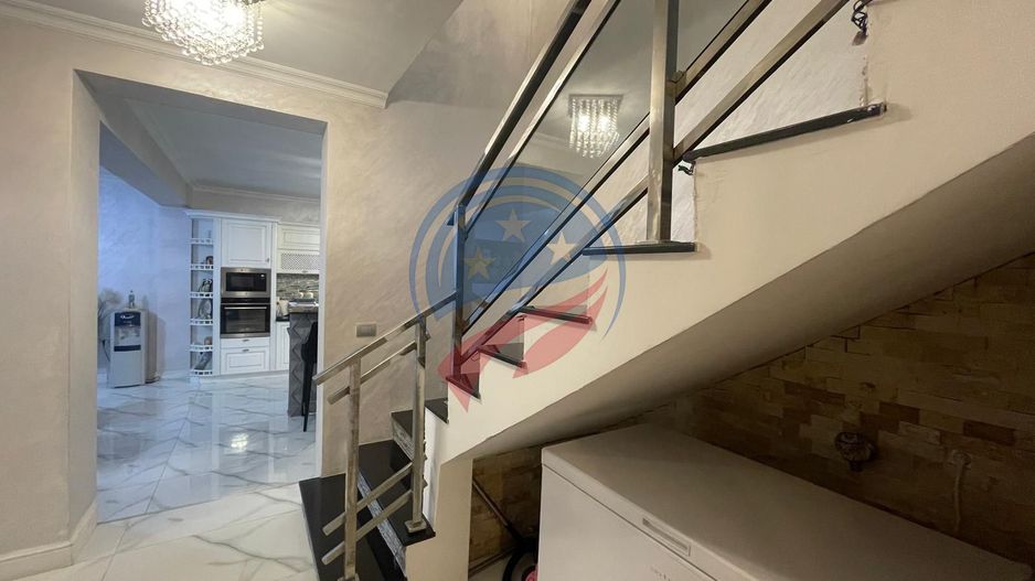 Casa Zona Liceului Pedagogic - Poză 7