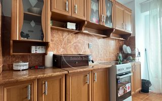 Apartament cu 3 camere de vânzare in zona Cantemir, Oradea - Poză 5