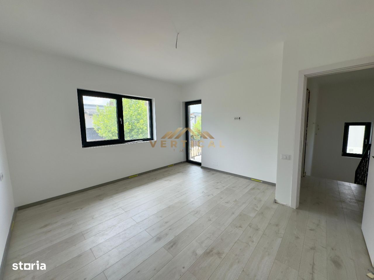 Vila perfecta! 4 Camere, 3 Bai, 115mp utili, Berceni Centru - Poză 3