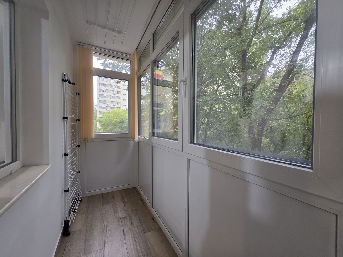 Renovat Top! Apartament 3 camere Teiul Doamnei - Poză 11