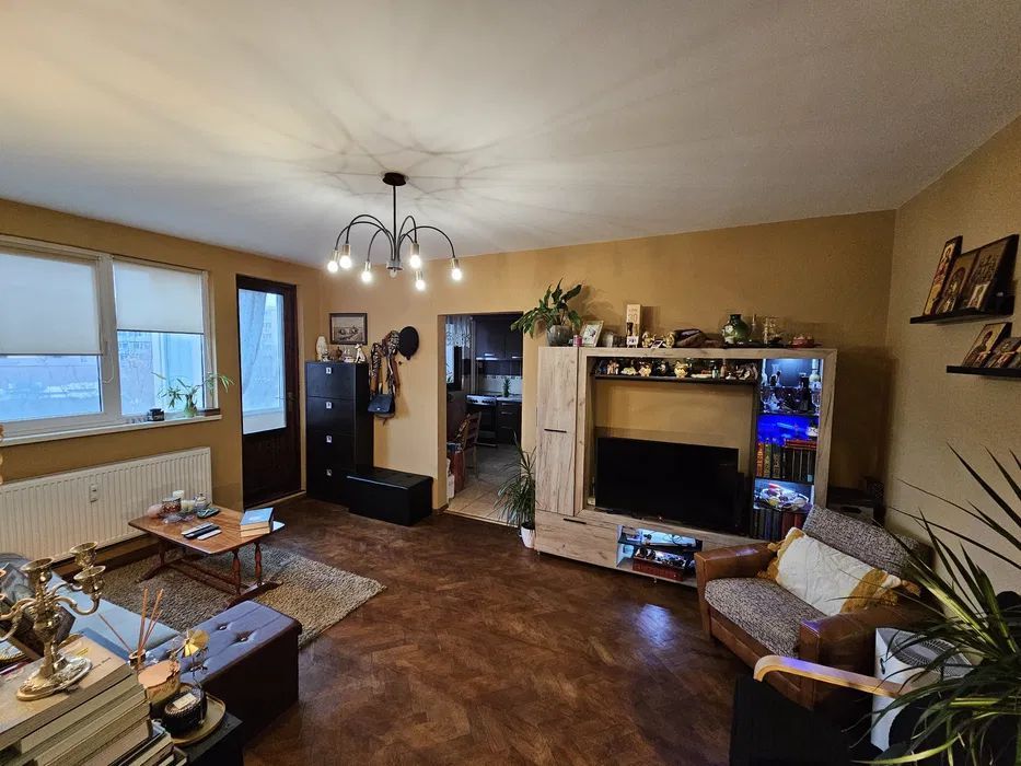 APARTAMENT 2 CAMERE 1 MAI | METROU - Poză 2