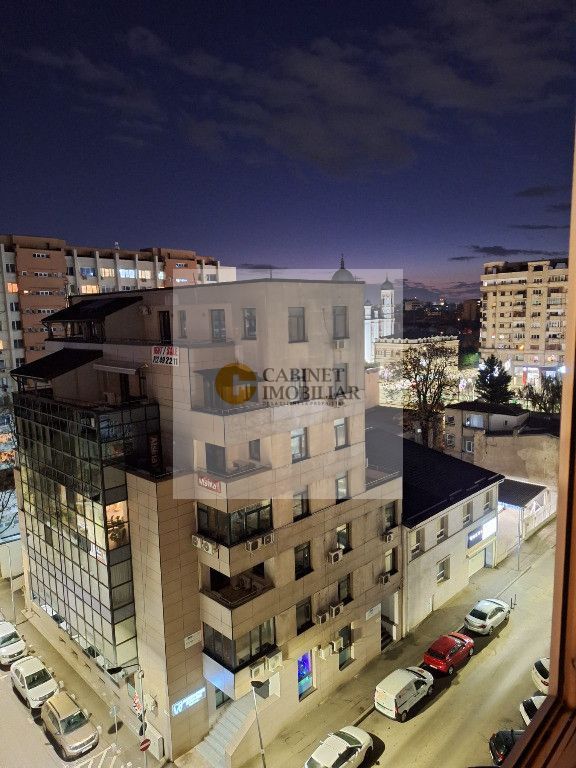 2 camere I Bulevard Unirii I Etaj 6 I Renovat - Poză 8