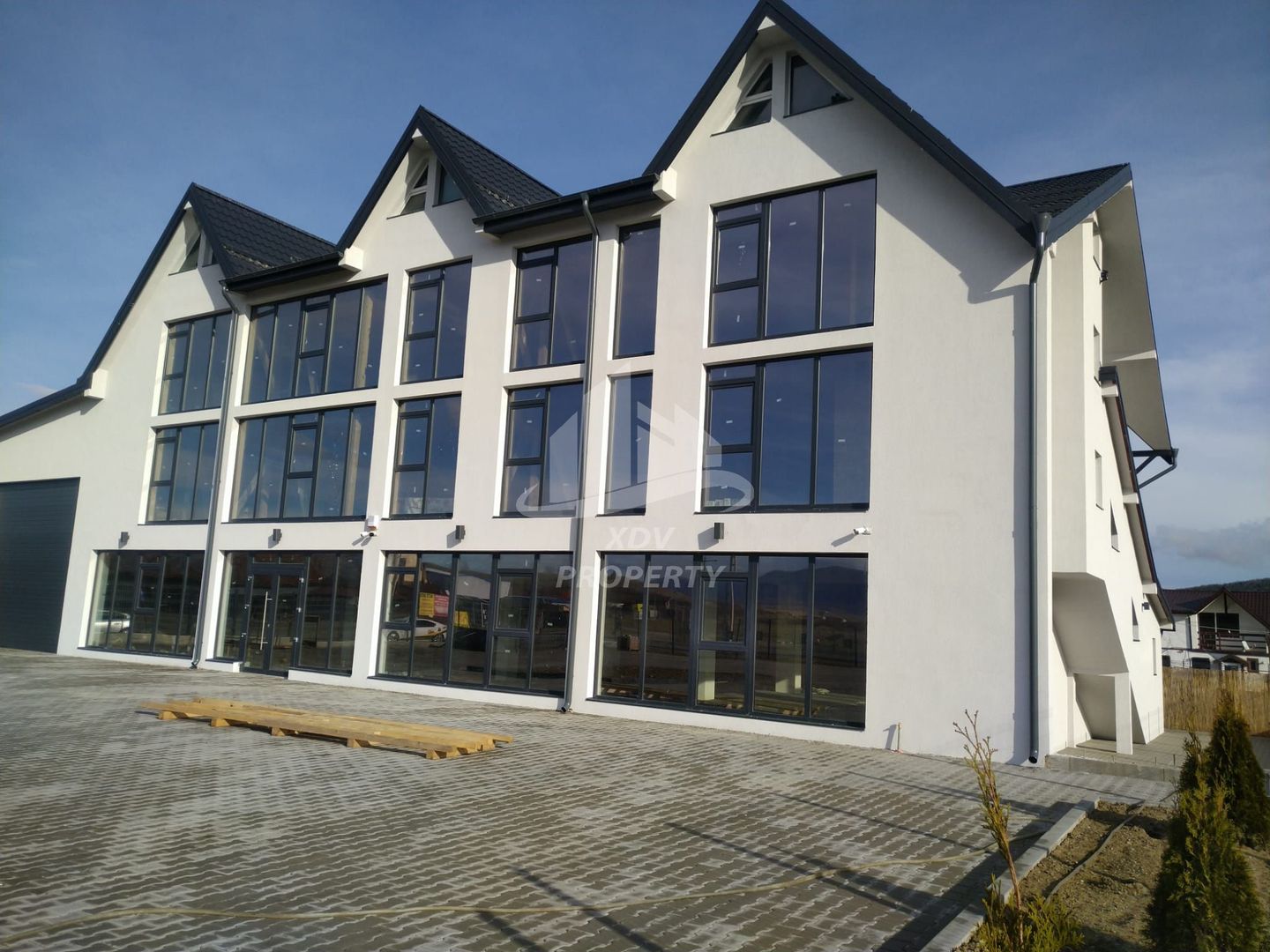 Spatiu comercial  1274 mp utili , teren 7261 mp - Poză 6