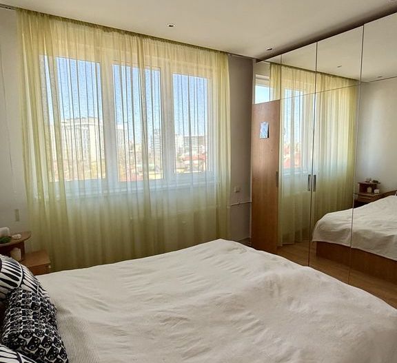 DE VANZARE | APARTAMENT 2 CAMERE | 1 MAI - Poză 12