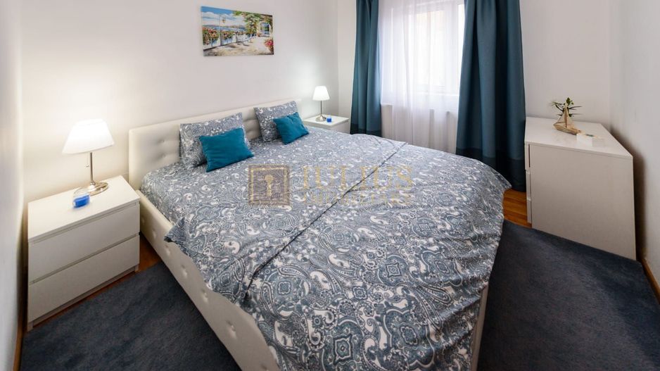 Piata Unirii|, apartament lux| cladire istorica| centrala proprie| 04.10.26 - Poză 4