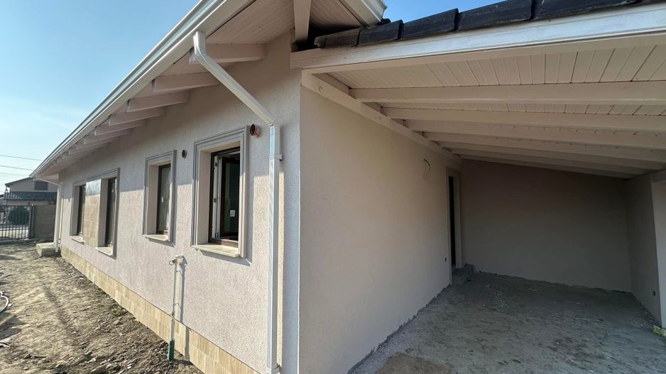 Individuala Parter Sanmihaiu Roman,4 Camere,2 Bai,Proiect Modern,Curte Amenajata - Poză 4