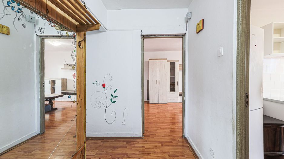 Apartament cu 3 camere, Aradul Nou - spațios, mobilat, COMISION 0% - Poză 5