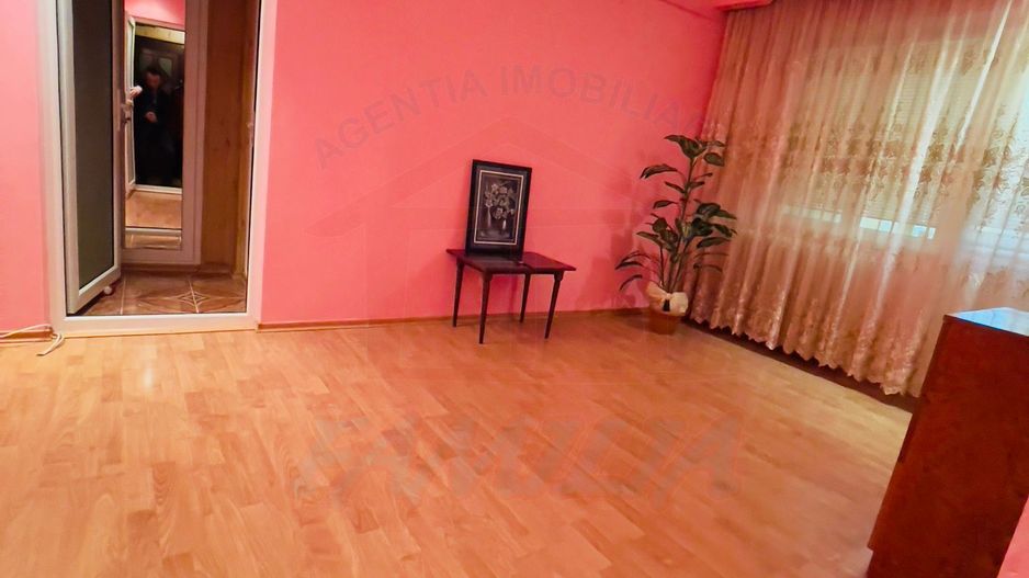 De vânzare apartament 2 camere – Micro 38, Galati - Poză 8