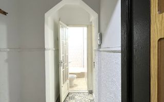 🏡 Garsonieră luminoasă de vânzare | Micro 19, Galați | 31.000 € neg - Poză 9