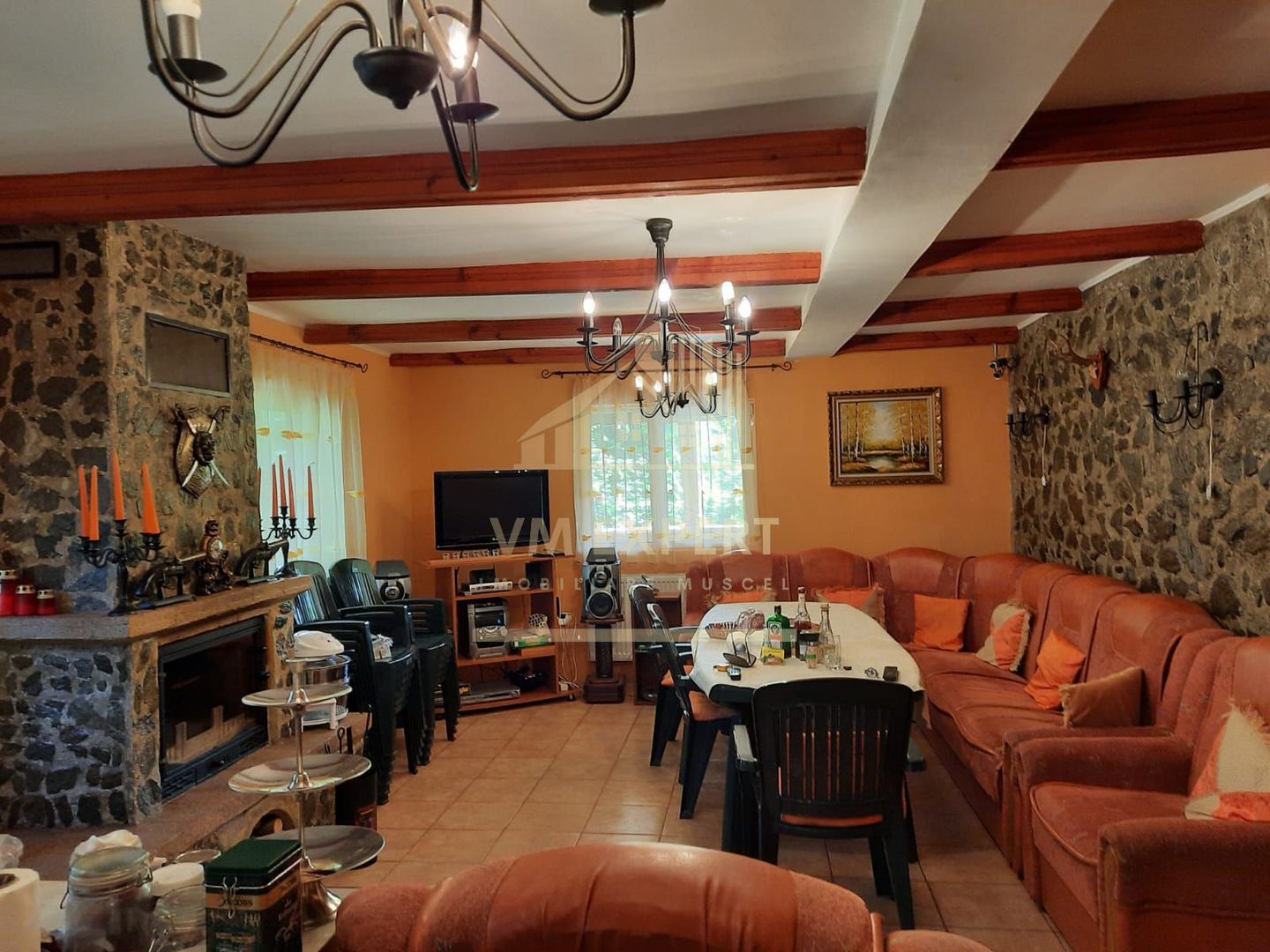 VILA 6 CAMERE TEREN, 825 MP, BEREVOIESTI, ARGES - Poză 2