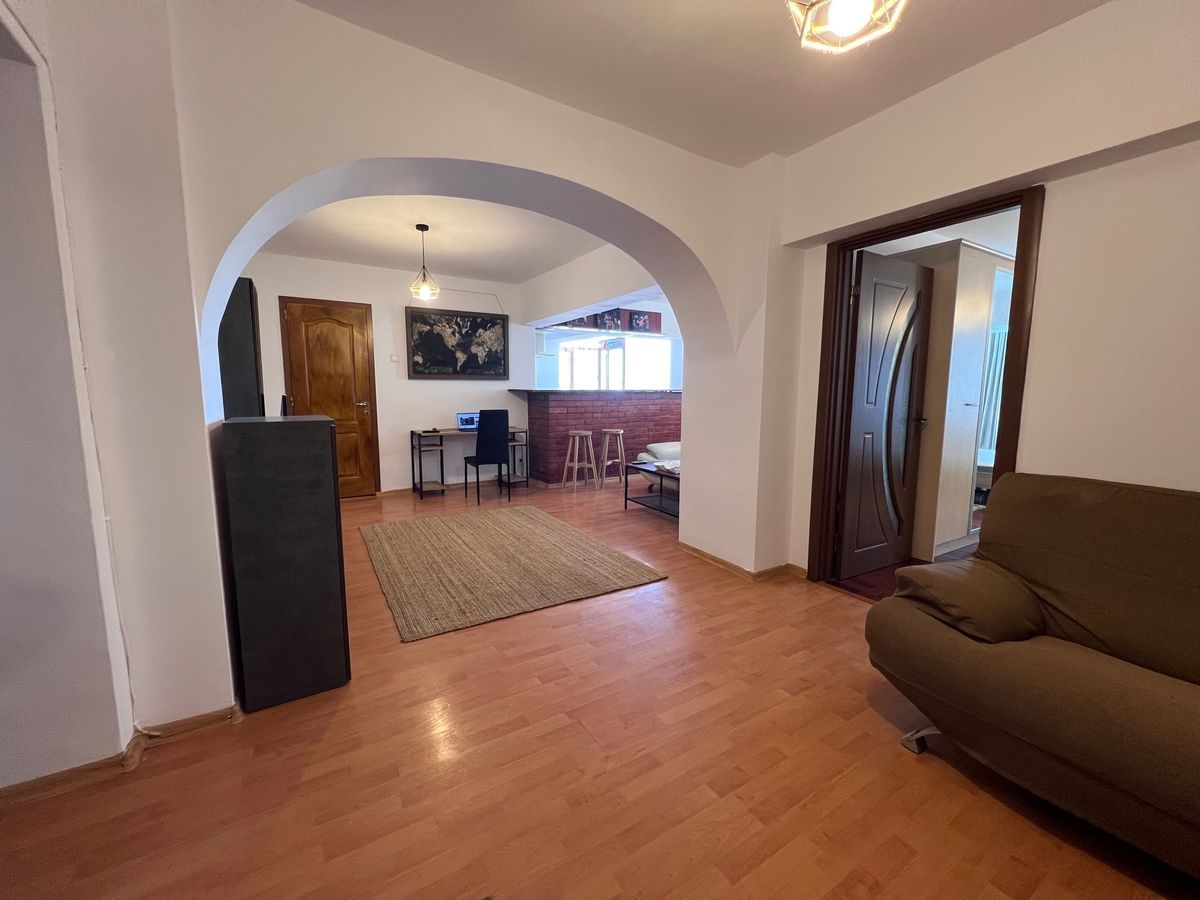 Apartament spațios 2 camere, mobilat complet, la 5 minute de metrou Timpuri Noi - Poză 10