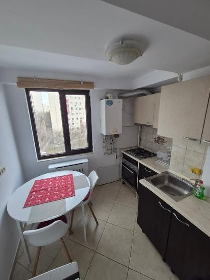 Apartament 2 camere de închiriat Apărătorii Patriei - Poză 5