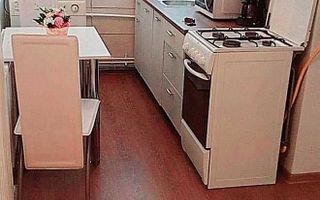 Apartament cu 2 camere de închiriat | Parter | Cornișa - Poză 4
