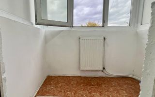 Garsoniera, balcon inchis cu termopan- Buziasului - Poză 6