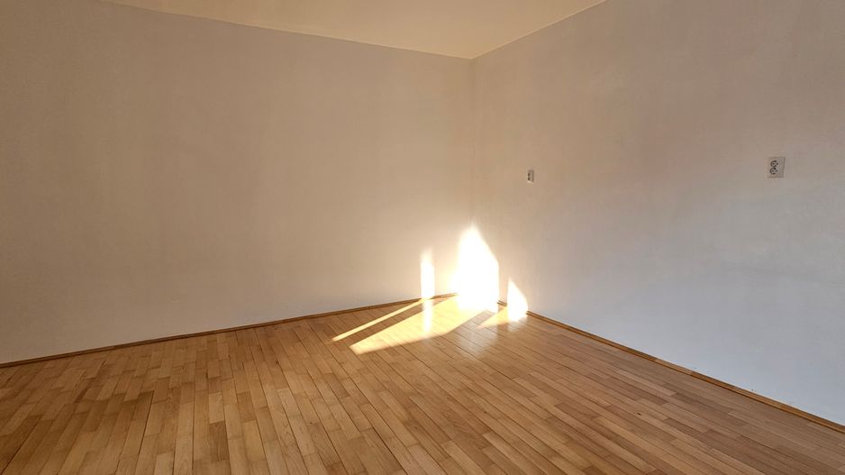 Casa de inchiriat in Andrei Muresanu, str. Anatol France - Poză 10