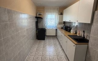 Apartament 3 camere Lipovei - Poză 3