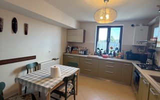 Apartament spațios și modern de vânzare – zona City Residence - Poză 8