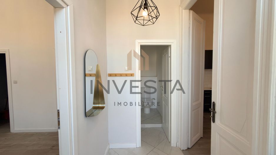 Apartament cu 3 camere si balcon, in Centru, langa Tribunal! - Poză 9