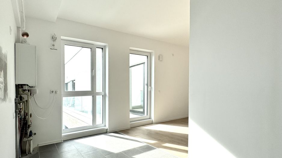 Apartament 3 camere Zona Mall Colosseum-Lacul Străulești - Poză 3