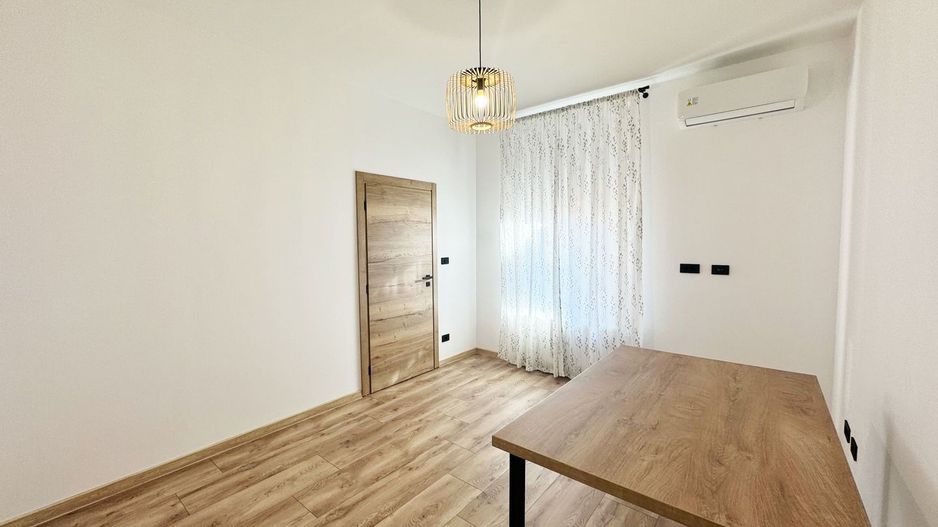 Apartament pretabil pentru birouri. B-dul V. Milea. - Poză 5