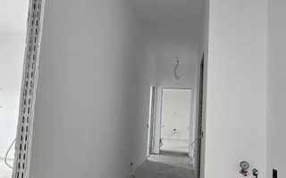 Penthouse Cu Terasă Imensă de 143 mp ,Utilă 114 mp si Priveliște Panoramică - Poză 8