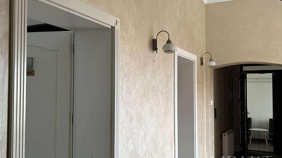 Cladire birouri ultracentrala, in Targu Mures! - Poză 7