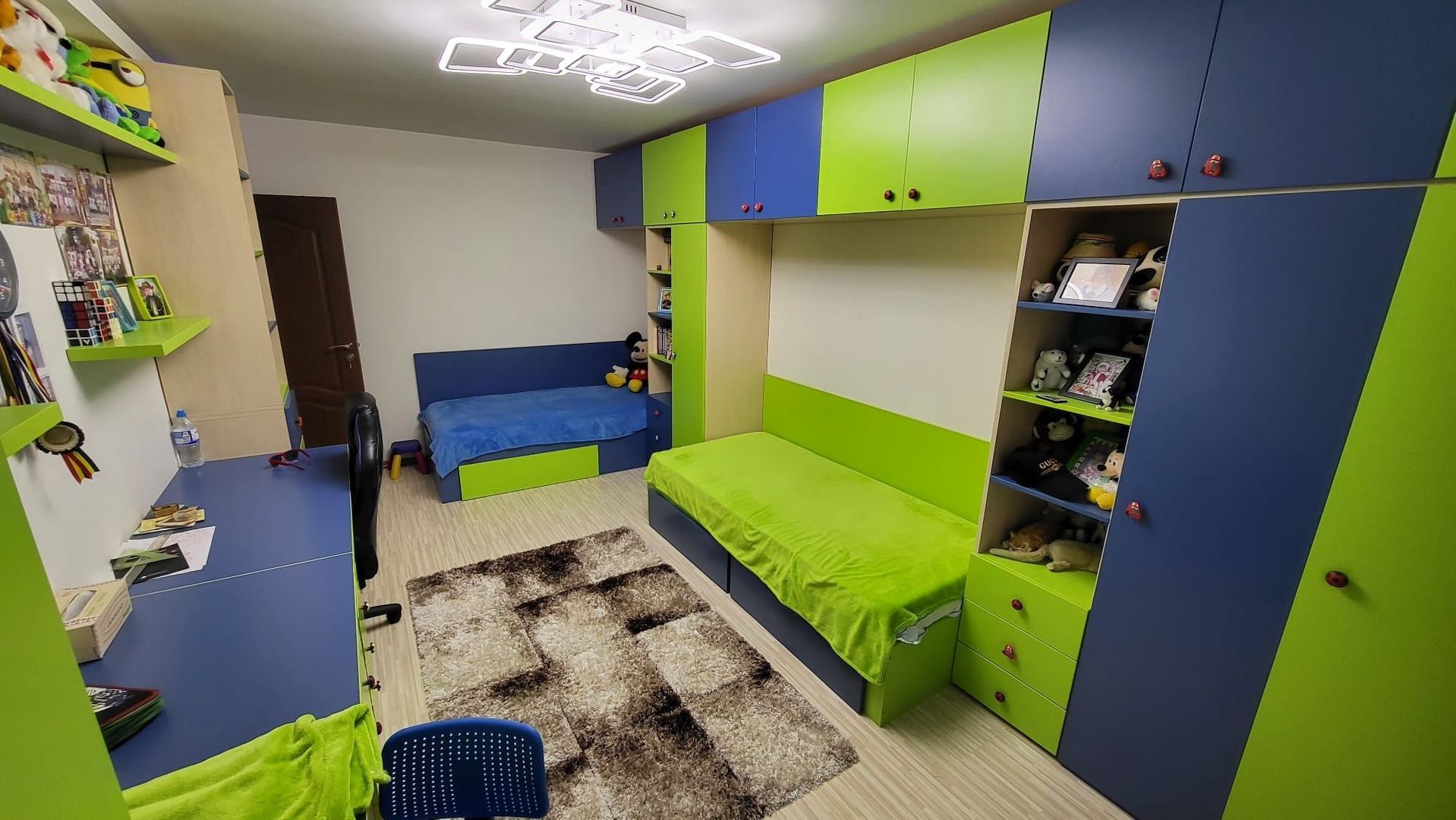 De vânzare – Apartament 3 camere, 70 mp, Mega Mall, complet mobilat - Poză 2