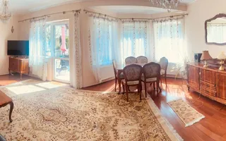 De închiriat – Vilă premium cu panouri fotovoltaice, grădină și garaj - Poză 20