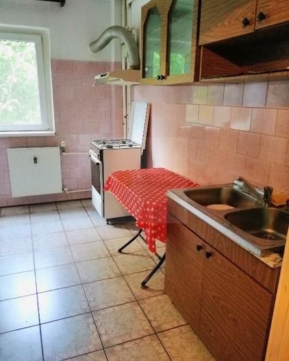 2 Camere - 56 MP | 1984 | Decomandat | 1/10 | Metrou Lujerului - 3 min - Poză 2