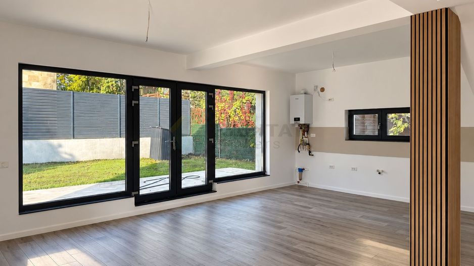 Vilă cu 6 camere, teren 500 mp, Tunari-zona Primariei - Poză 2
