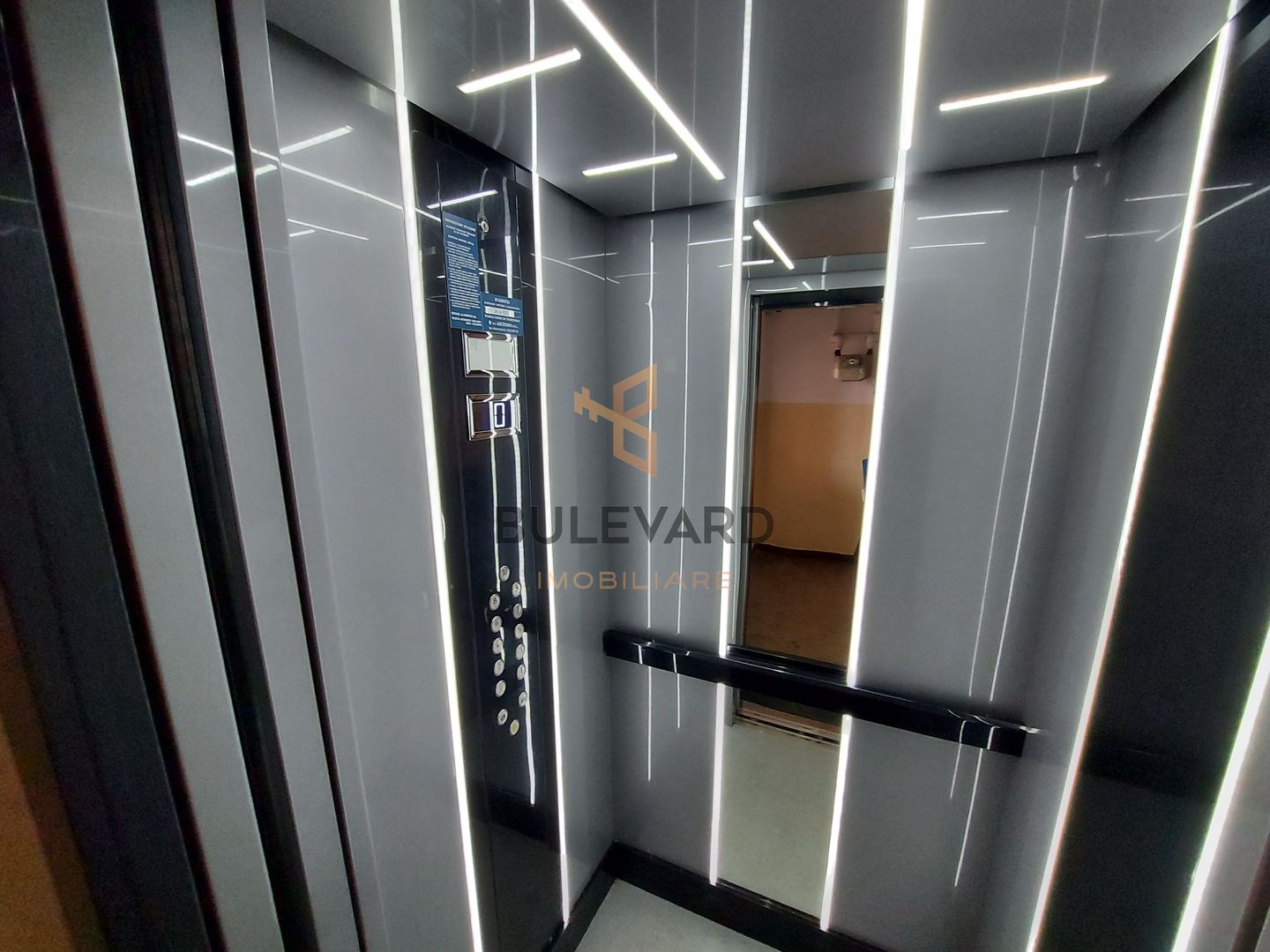 Apartament cu 2 camere decomandate, zona strazii Calea Floresti! - Poză 9