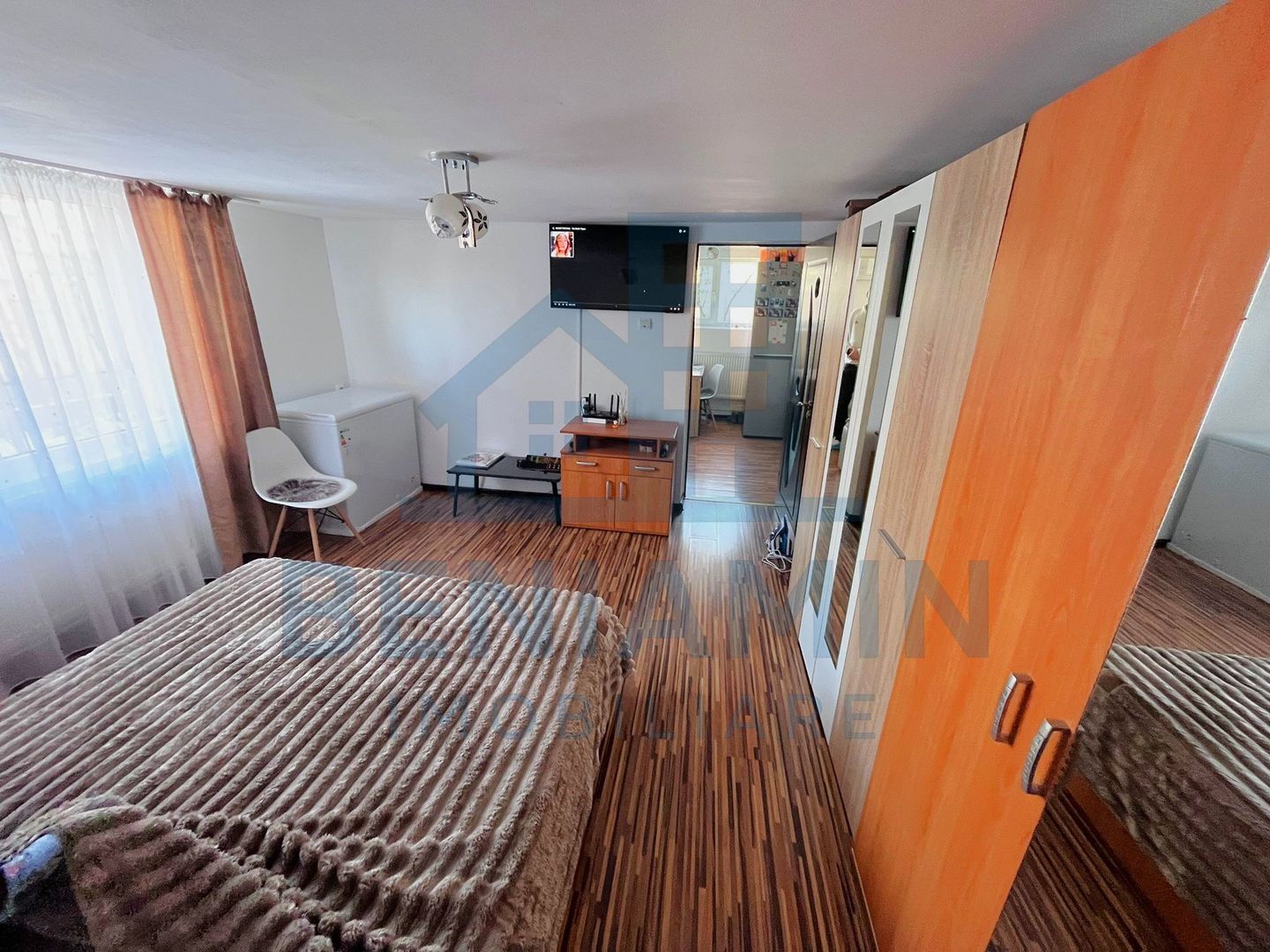 Casa mobilata utilata Brestei Promenada renovata 184mp teren - Poză 2