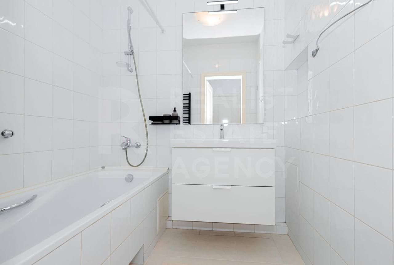 Chirie, apartament, 3 camere, str. Petru Movilă, Centru - Poză 9