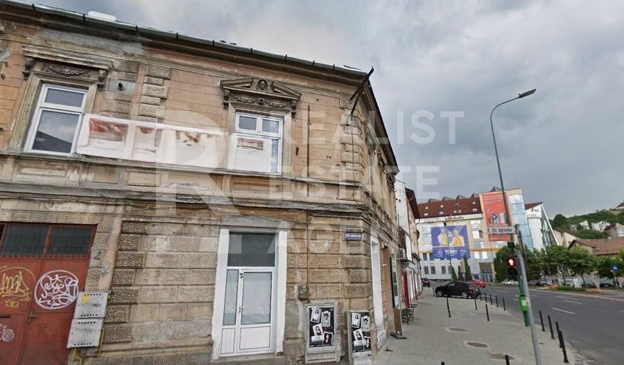 Imobil cu destinații multiple - Casă/Spațiu comercial - Poză 2