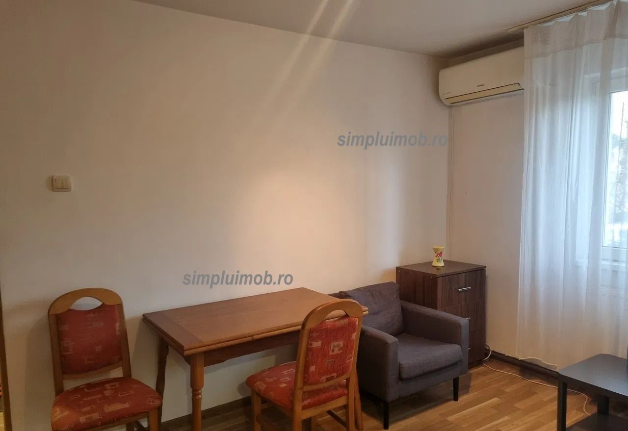 Centrala proprie 2 camere Luica Uioara Sector 4 - Poză 3