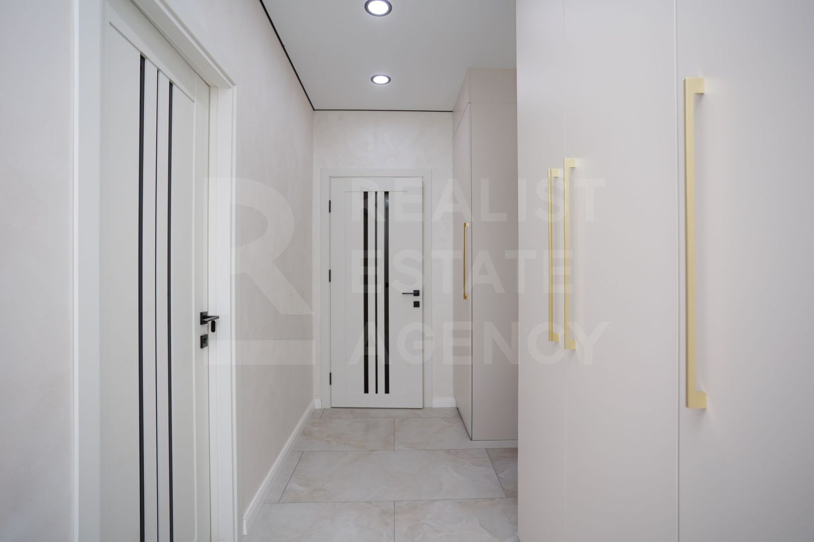 Vânzare, apartament spațios suprafața 75 mp, str. laloveni, Telecentru - Poză 15