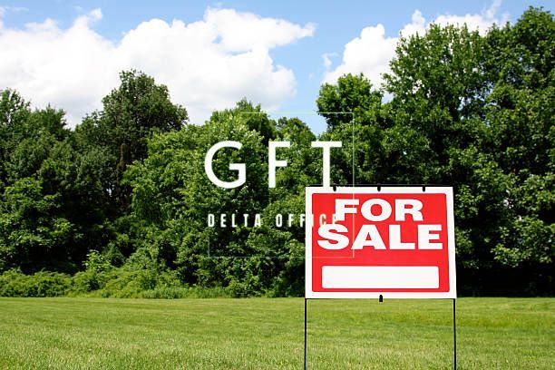 Teren intravilan 2 Ha, zona Centura - Poză 1