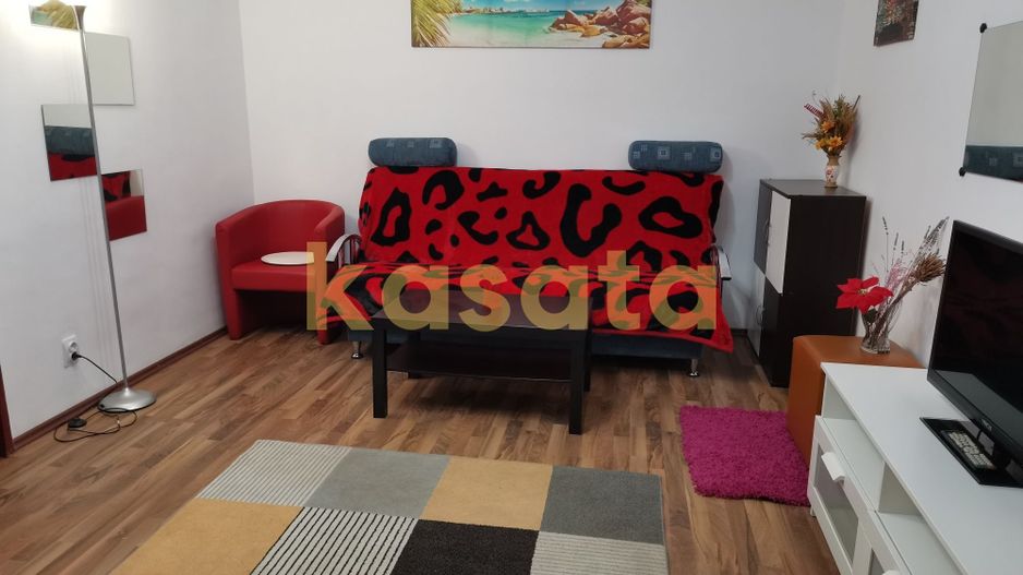 2 camere modern mobilat – aproape de Piața Romană - Poză 1