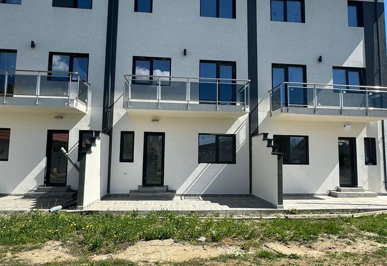 Duplex de vanzare 4, 5 camere | 4 bai | finisaje premium - Corbeanca - Poză 12