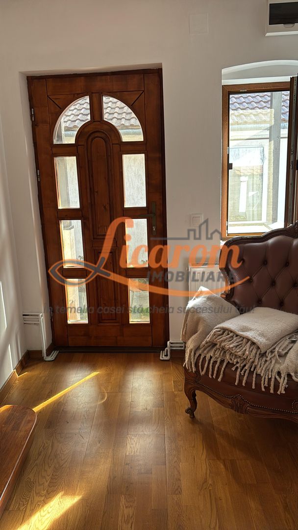Proprietate saseasca cu 2 corpuri de casa, Comuna Vulcan,Brasov. - Poză 12