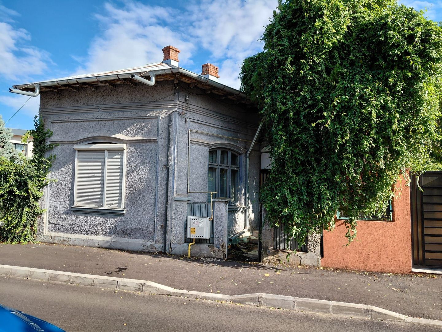 Casa 240mp Teren cu dublu acces Str. Calugareni si Str. Dunarii Giurgiu - Poză 8