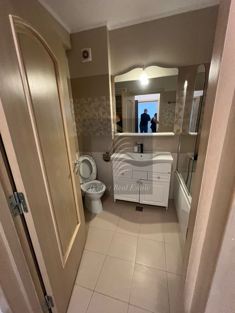 FALEZA NORD 2 CAMERE DE INCHIRIAT - Poză 2