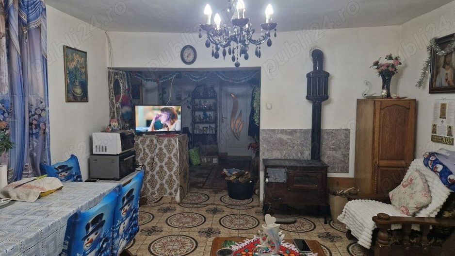 De vanzare casa în Terebesti - Poză 2