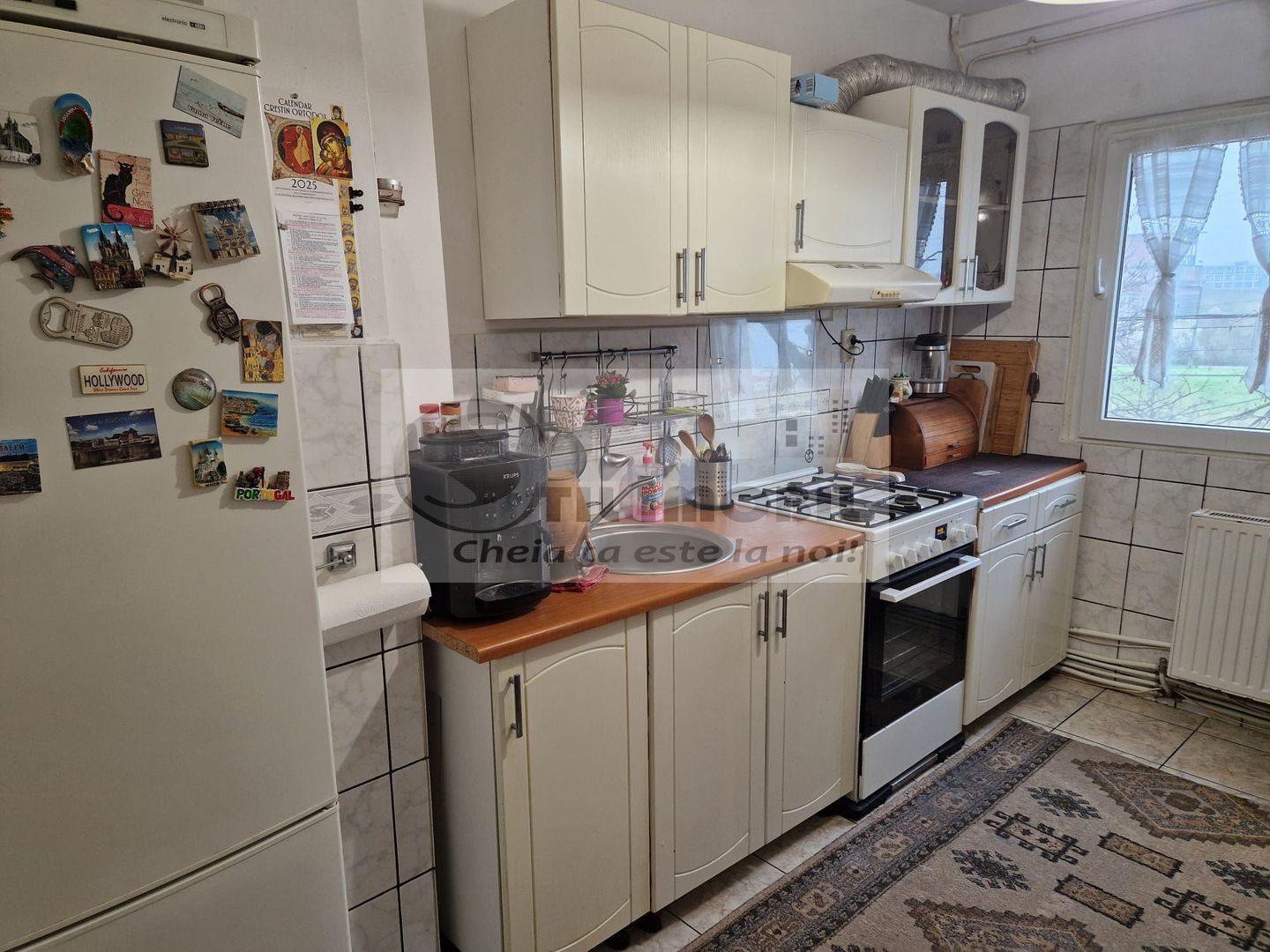 Apartament 4 camere, D, et.2, 76mp utili,  Bul. Chimiei-Metalurgie - Poză 2