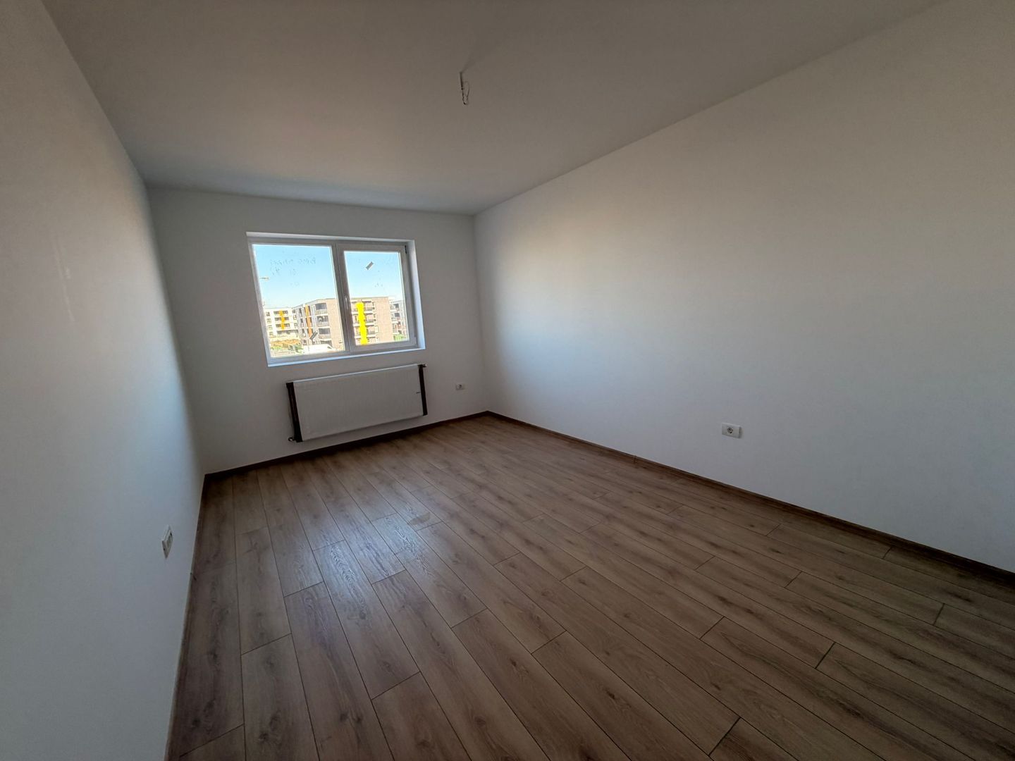 AP. 3 CAMERE, BLOC NOU, CENTRALA PROPRIE,BUCATARIE INCHISA,COMISION 0% - Poză 3